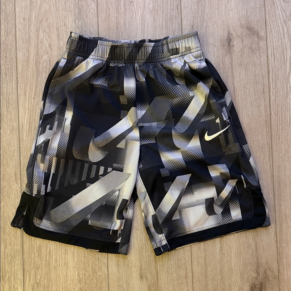 Nike Boys Swoosh Graphic Athletic Shorts